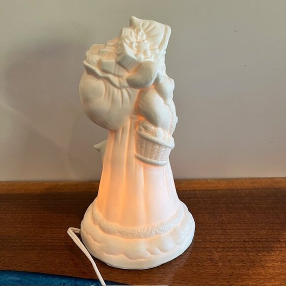 Jade Porcelain Electric Light Up Santa and Reindeer with Box - Picture 6 of 8